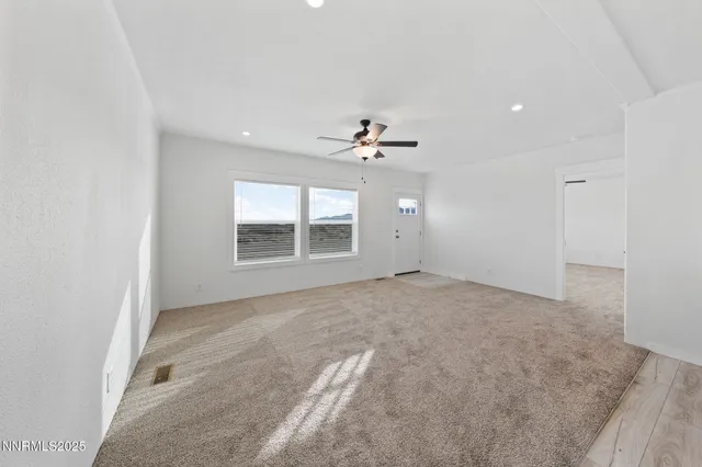 $399,900 | 6225 Sand Creek Circle, Winnemucca, NV 89445