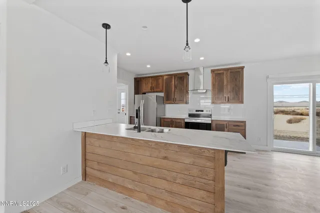 $399,900 | 6225 Sand Creek Circle, Winnemucca, NV 89445