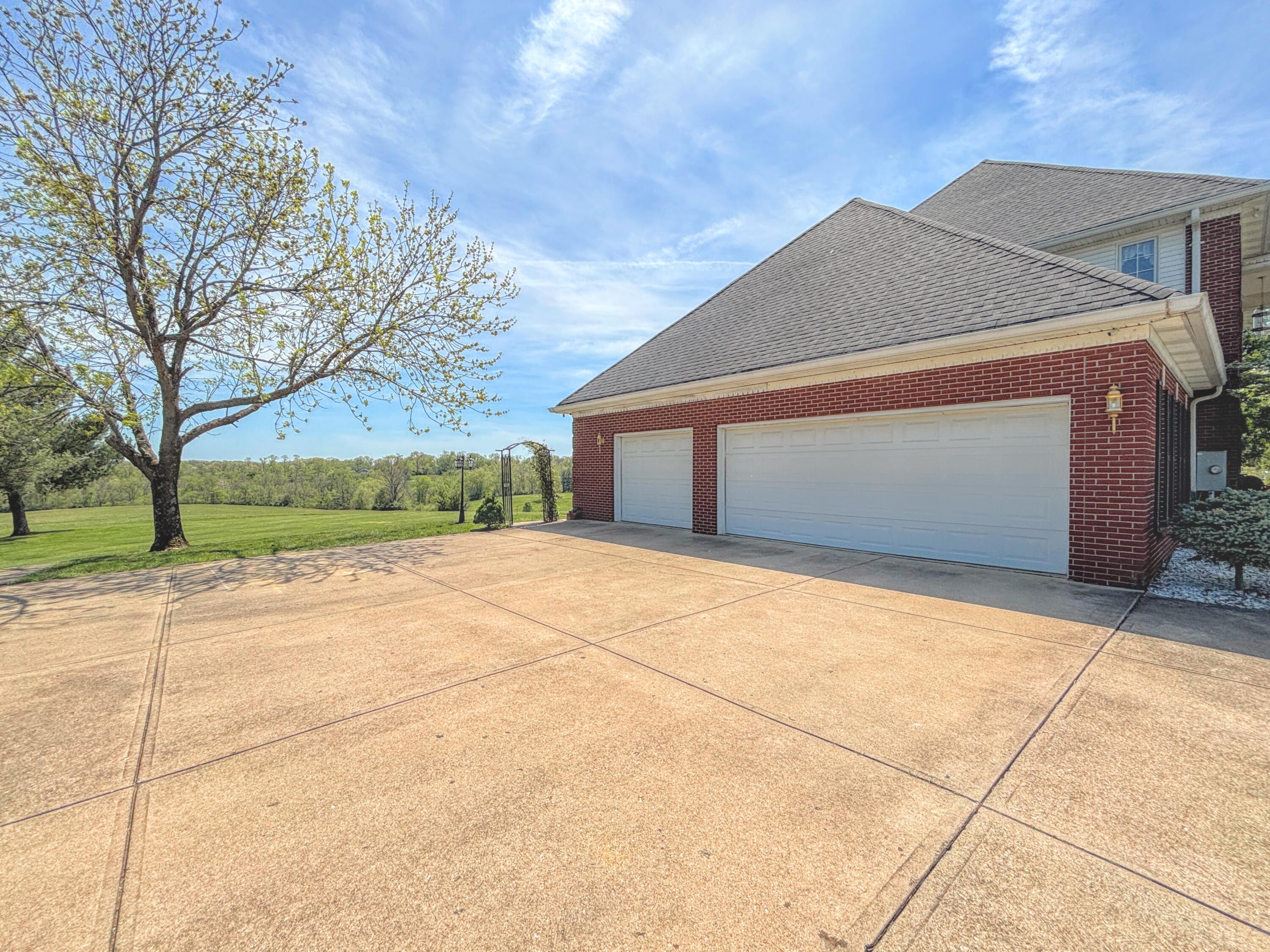 1021 Jones Road Walton, KY 41094 - Photo 7 of 50