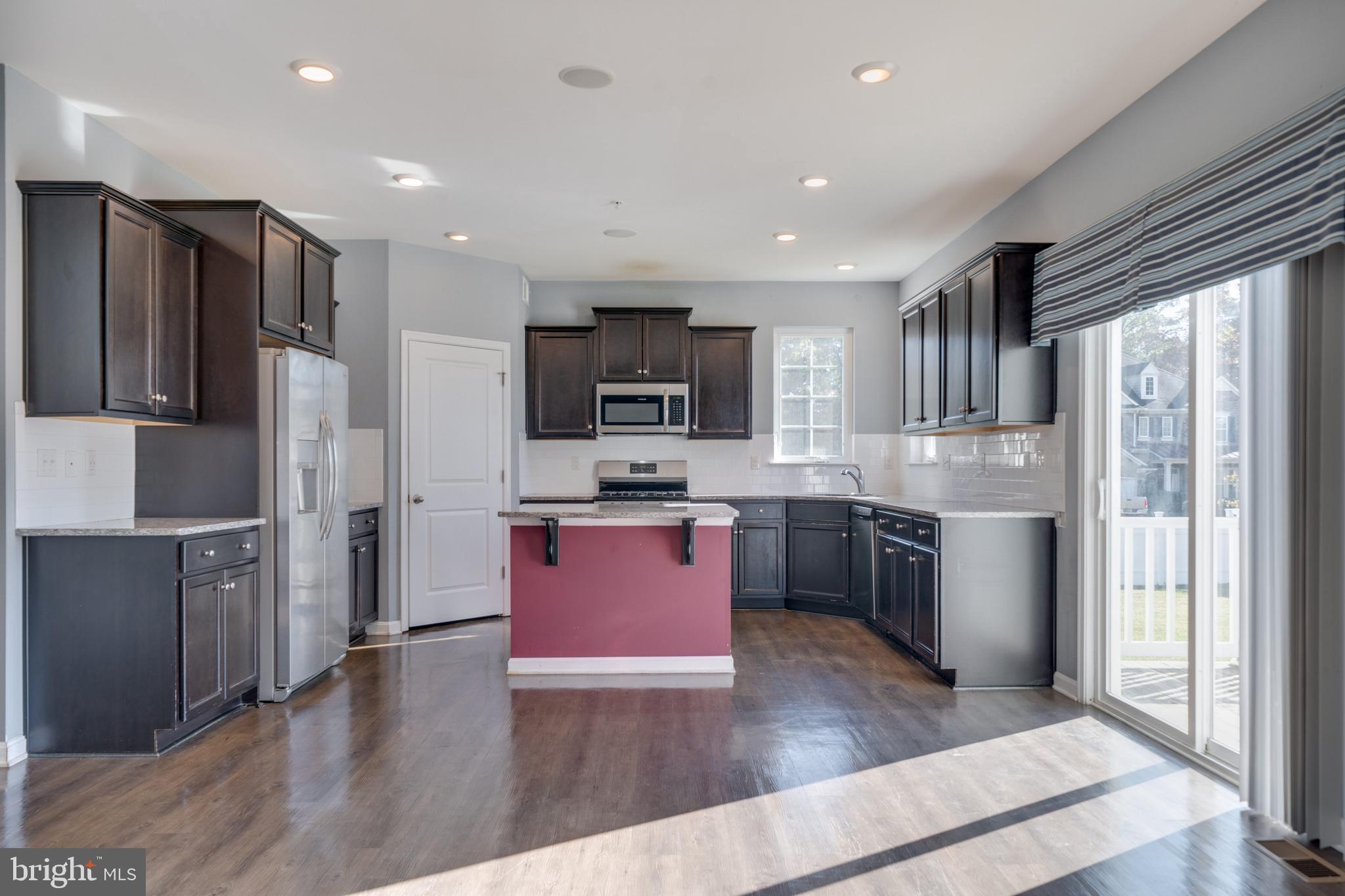 800 Naeve Court Accokeek, MD 20607 - Photo 11 of 56 Kitchen View