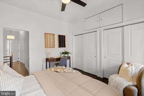 $525,000 | 1010 Greenwich Street, Philadelphia, PA 19147