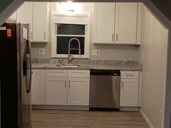 $2,400 | 23 High Street, Unit 3, Mansfield, MA 02048