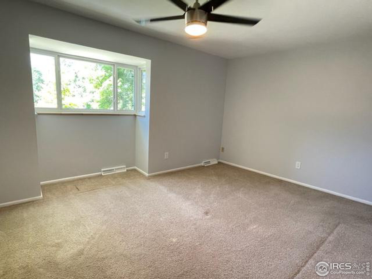 2661 Lloyd Circle Boulder, CO 80304 - Photo 19 of 28 an empty room with a window