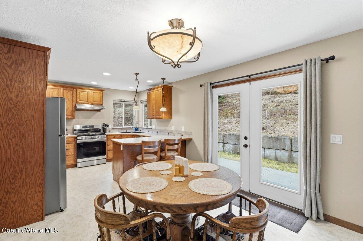 5340 West Hull Loop Coeur D'Alene, ID 83814 - Photo 7 of 31 Dining Room