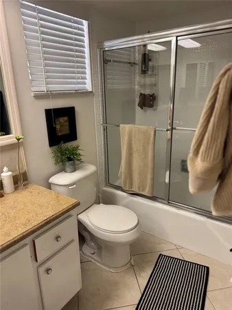 $1,600 | 3000 South Course Drive, Unit 205, Pompano Beach, FL 33069