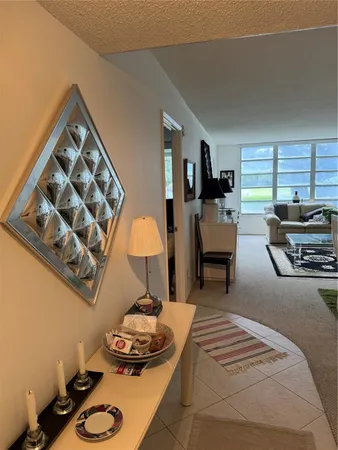 $1,600 | 3000 South Course Drive, Unit 205, Pompano Beach, FL 33069