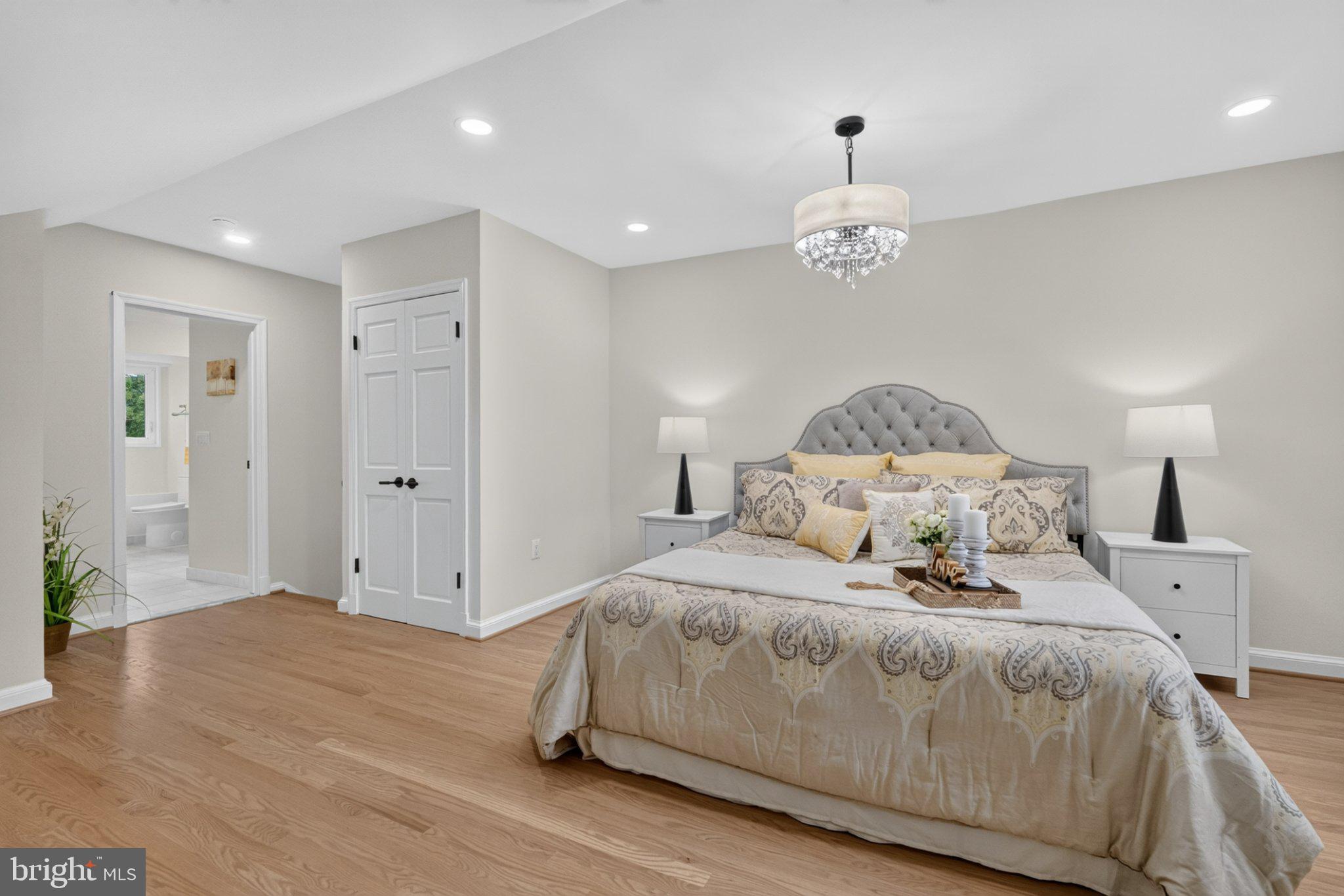 313 Vassar Road Alexandria, VA 22314 - Photo 19 of 58 Gallery Image 19