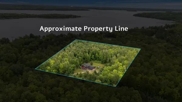 $449,900 | 21666 Bay Port Place, Cohasset, MN 55721