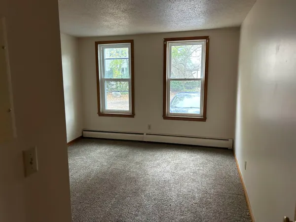 $1,260,000 | 260 Business Rte 4, Rutland Town, VT 05736