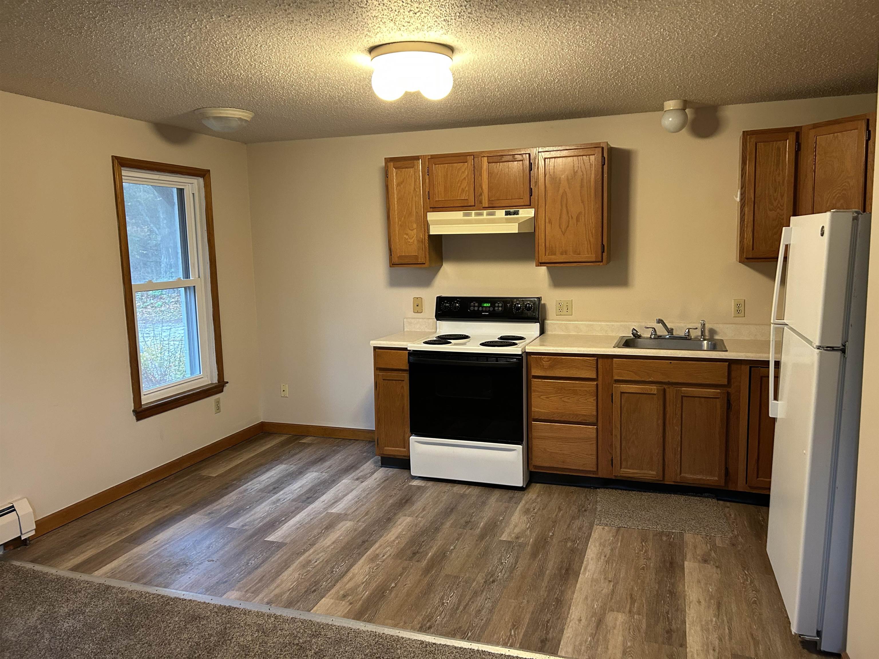 260 Business Rte 4 Rutland Town, VT 05736 - Photo 10 of 17