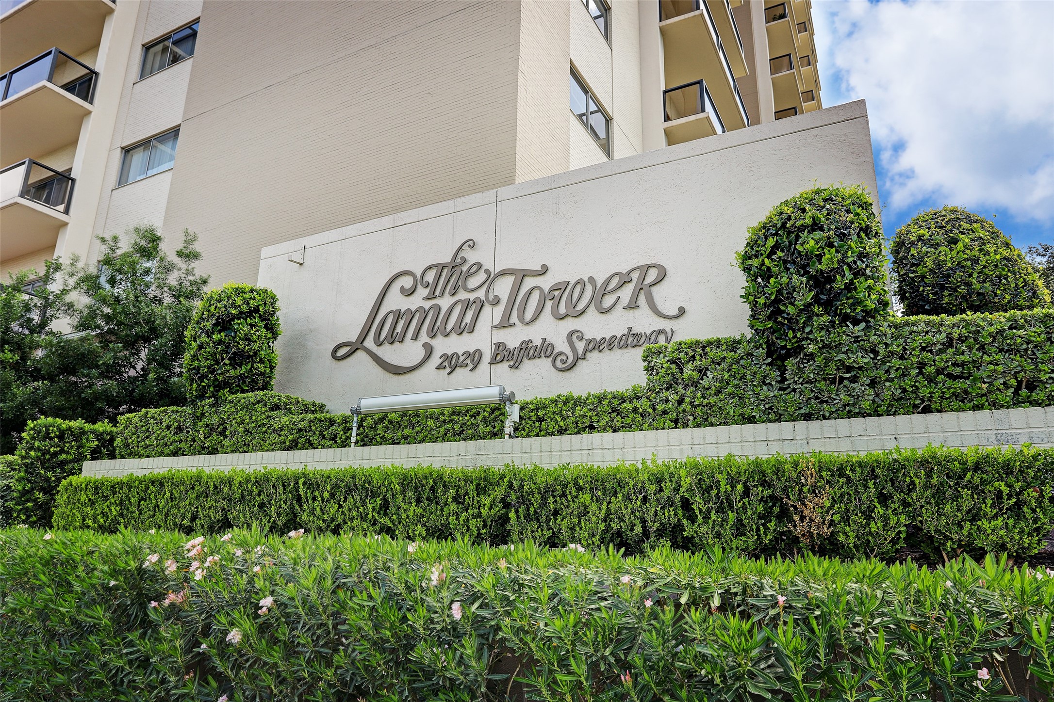 2929 Buffalo Speedway, Unit A306 Houston, TX 77098 - Photo 21 of 38