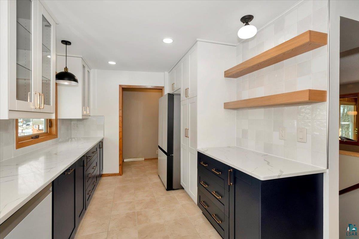 618 Maple Bend Drive Duluth, MN 55811 - Photo 6 of 39 Kitchen