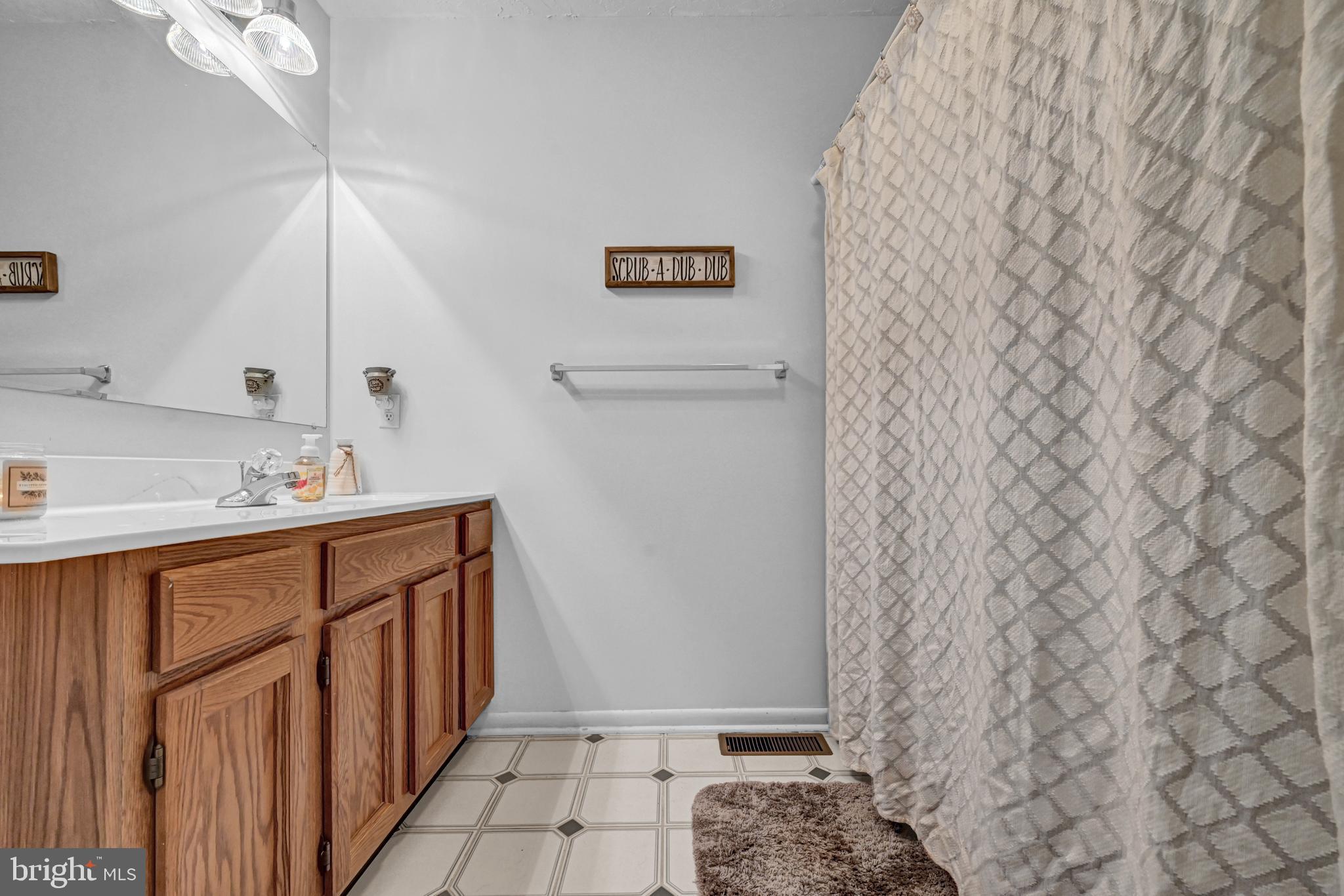 2335 North North Point Drive York, PA 17406 - Photo 23 of 41 Gallery Image 23