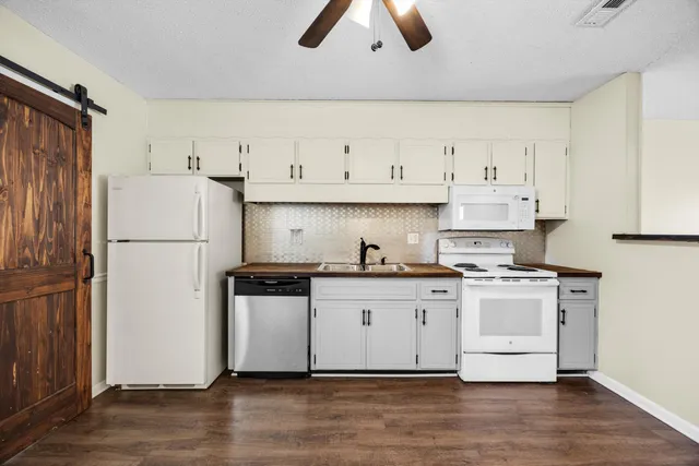 $337,000 | 4061 Teakwood Drive, Chattanooga, TN 37416