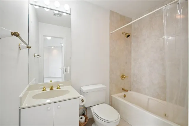 $400,000 | 330 Morgan Street, Unit 406, New Orleans, LA 70114