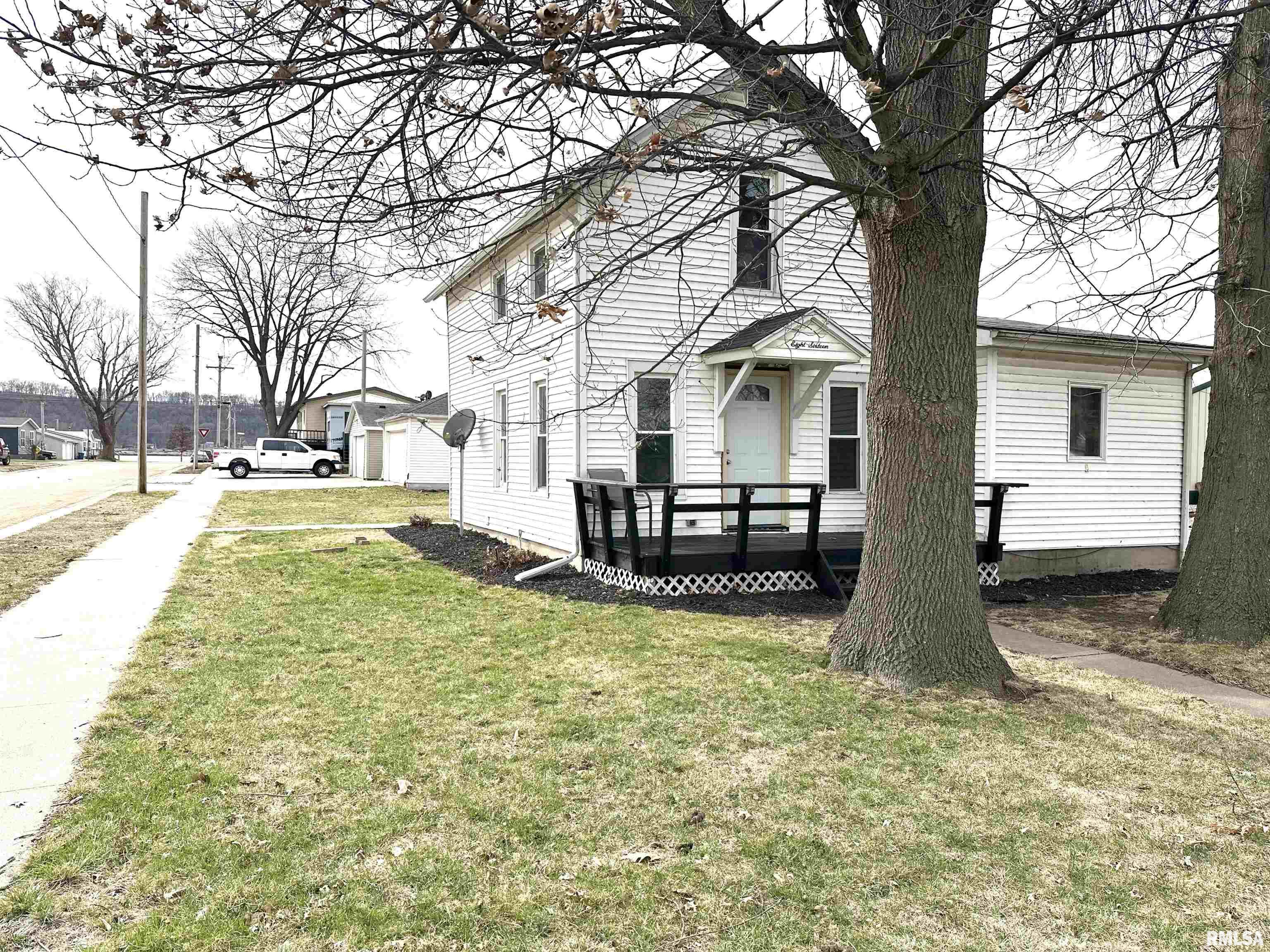816 Broad Street Sabula, IA 52070 - Photo 2 of 18 Gallery Image 2
