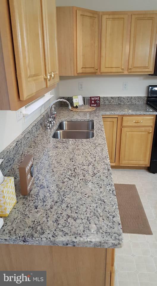 721 Shallow Ridge Court Abingdon, MD 21009 - Photo 9 of 28 New granite tops & a food prep island.