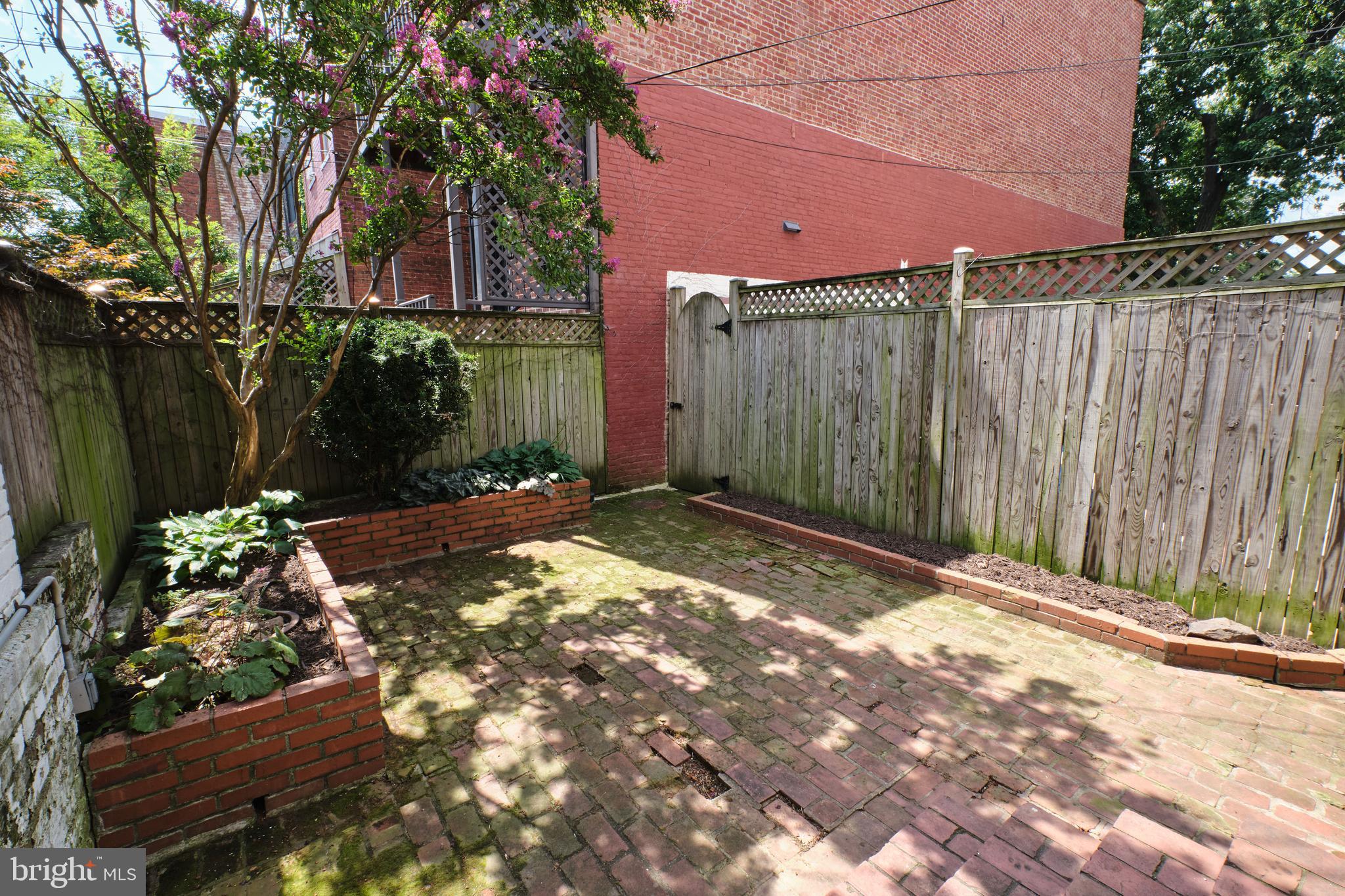 807 Independence Avenue Southeast Washington, DC 20003 - Photo 38 of 38
