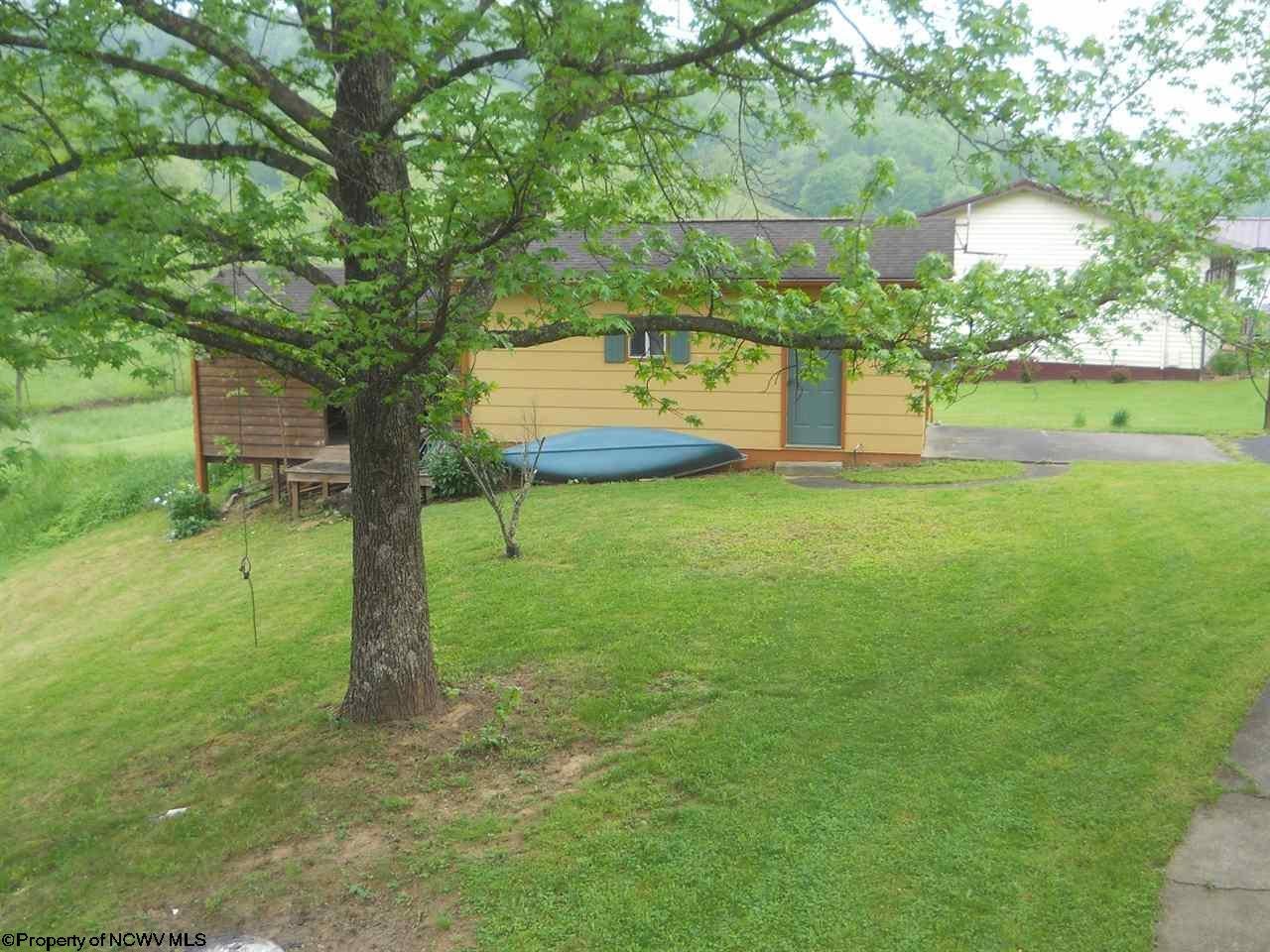 647 Simpson Run Road Weston, WV 26452 - Photo 3 of 19 Gallery Image 3