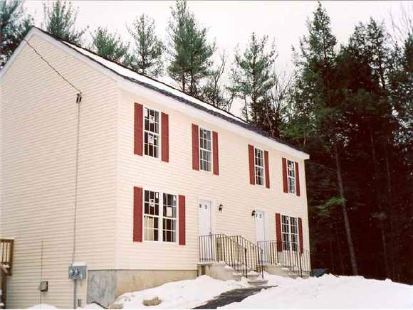 629 B Portland Street, Unit 629 Rochester, NH 03867 - Photo 1 of 3