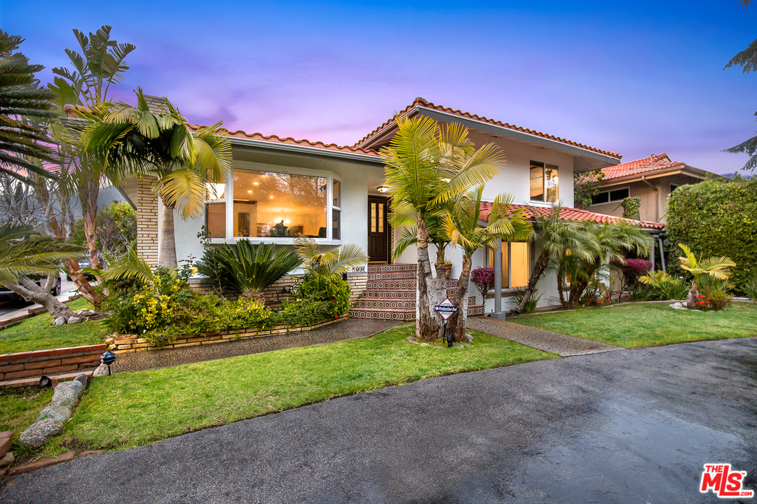 1007 West Kenneth Road Glendale, CA 91202 - Photo 1 of 30 Gallery Image 1