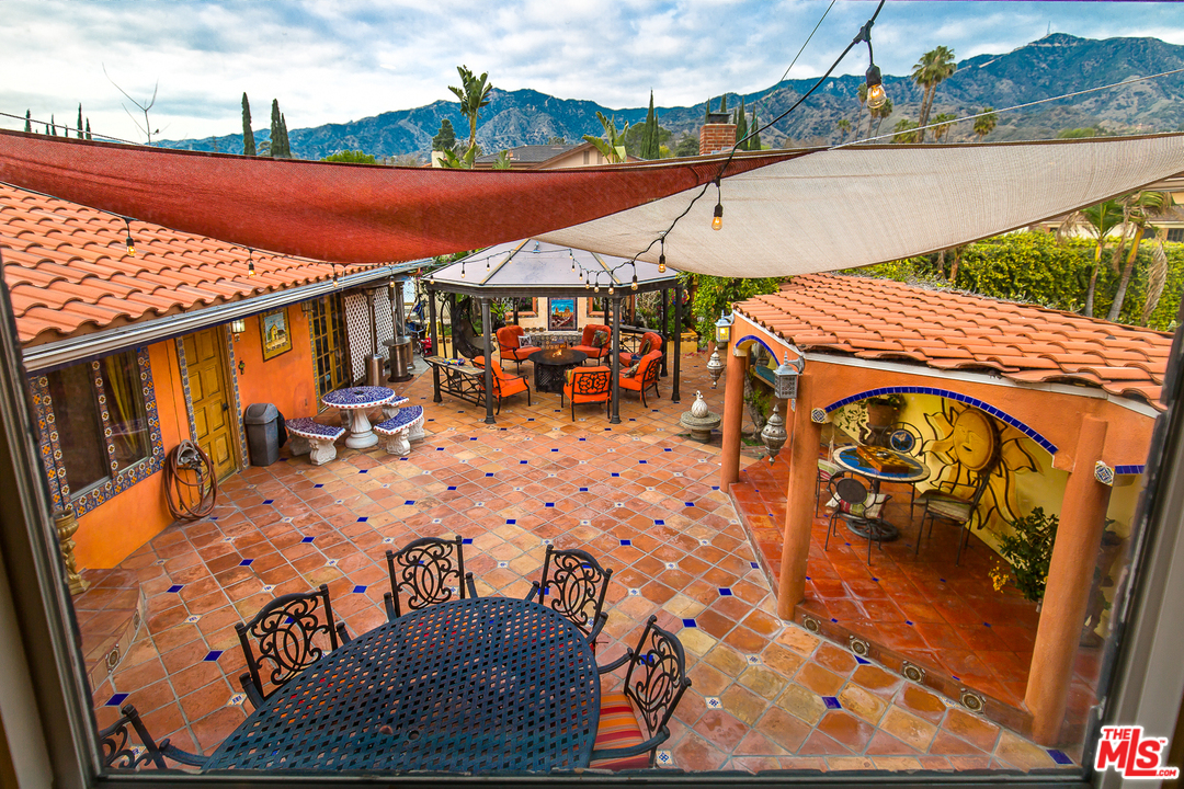 1007 West Kenneth Road Glendale, CA 91202 - Photo 15 of 30 Gallery Image 15
