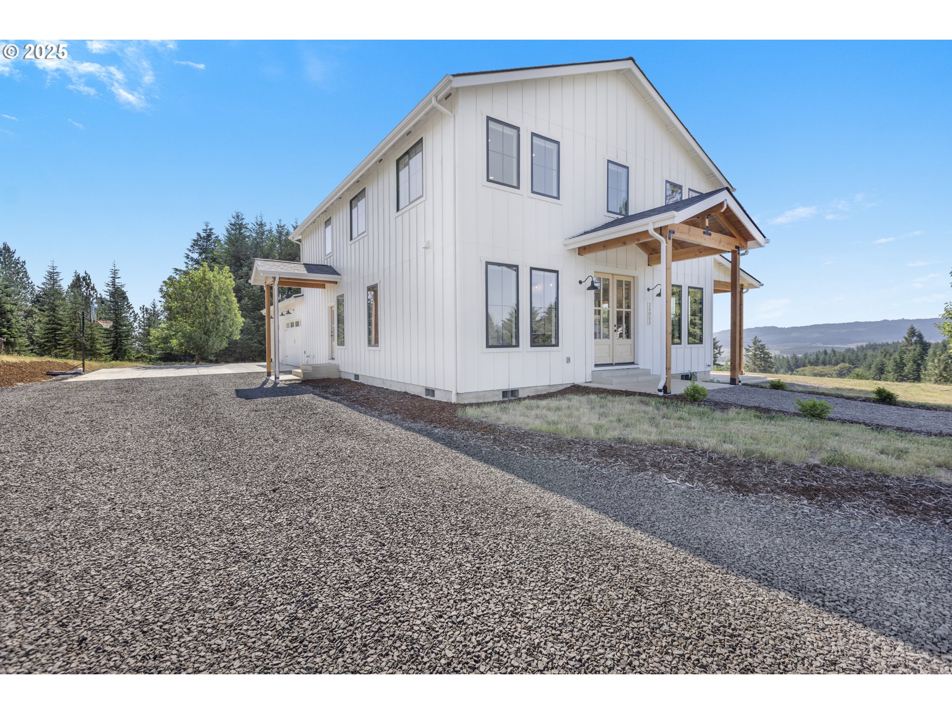25053 Larson Road Monroe, OR 97456 - Photo 38 of 45 a view of a house with backyard
