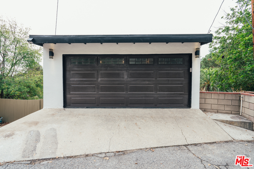1587 La Loma Road Pasadena, CA 91105 - Photo 42 of 43