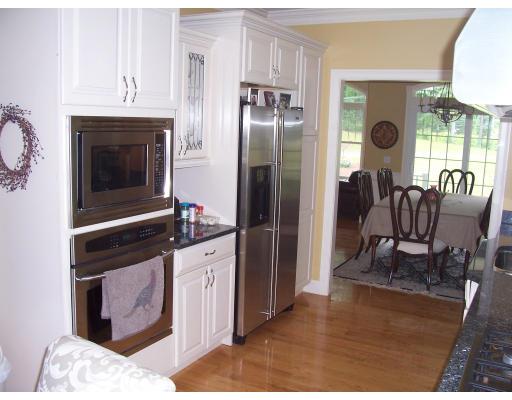 487 Gilbertville Road New Braintree, MA 01531 - Photo 4 of 12 Gallery Image 4