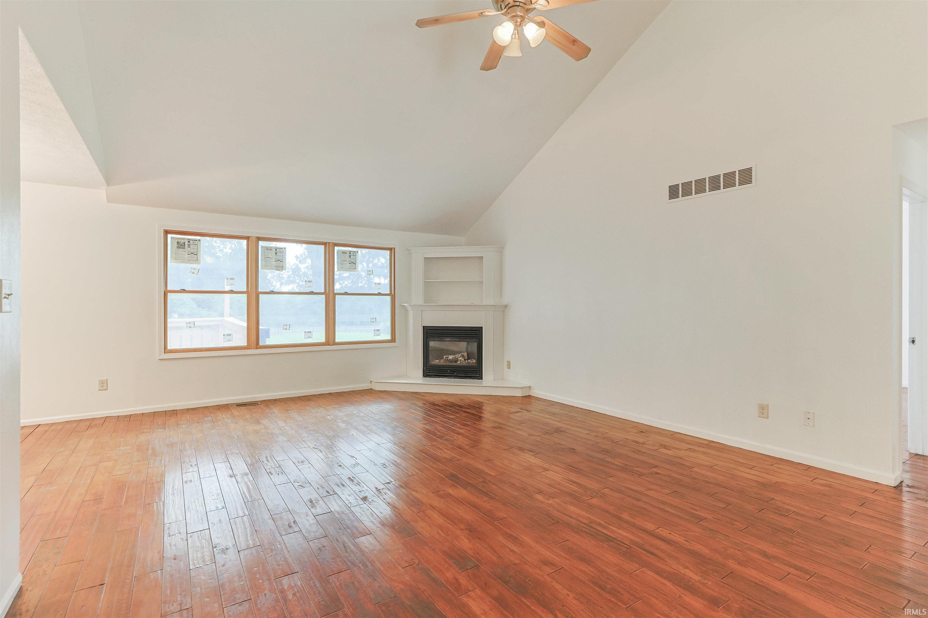 53134 Old Farm Road Elkhart, IN 46514 - Photo 7 of 46 Gallery Image 7