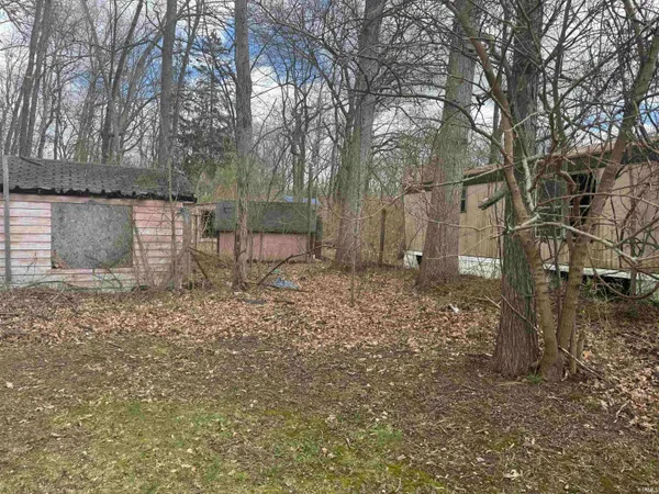 $15,000 | 1105 South 420 West, Angola, IN 46703