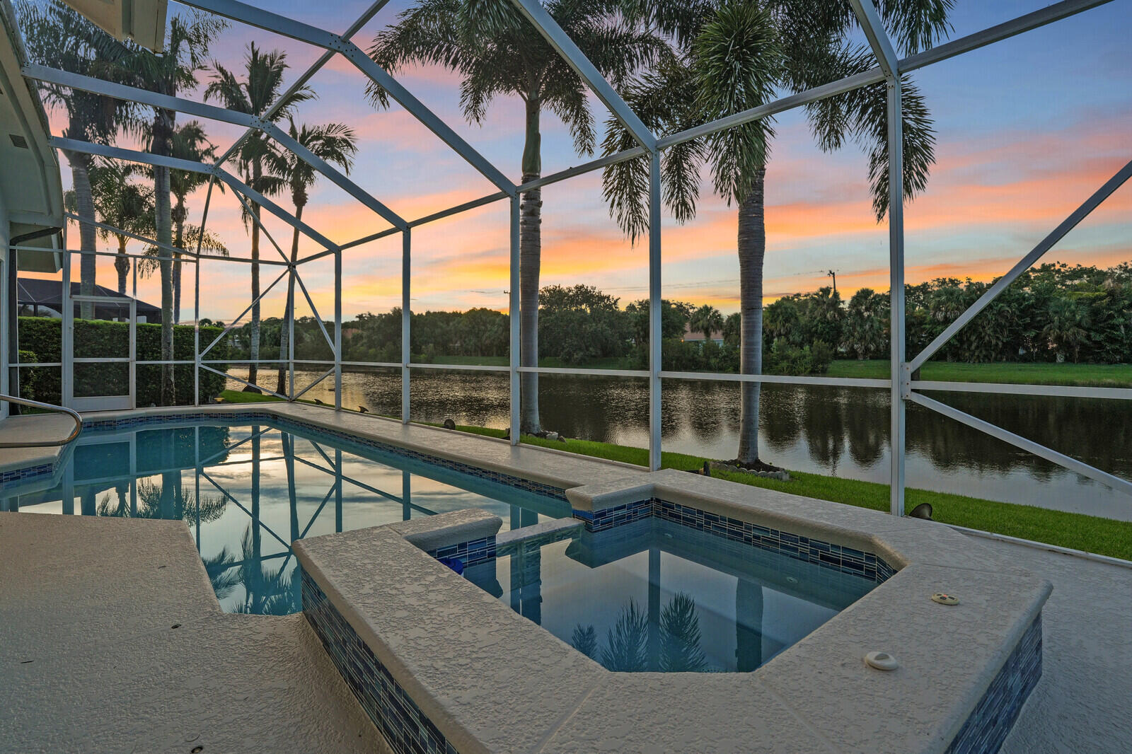 6845 Big Cypress Drive Jupiter, FL 33458 - Photo 3 of 66 65_Twilight_7_mls