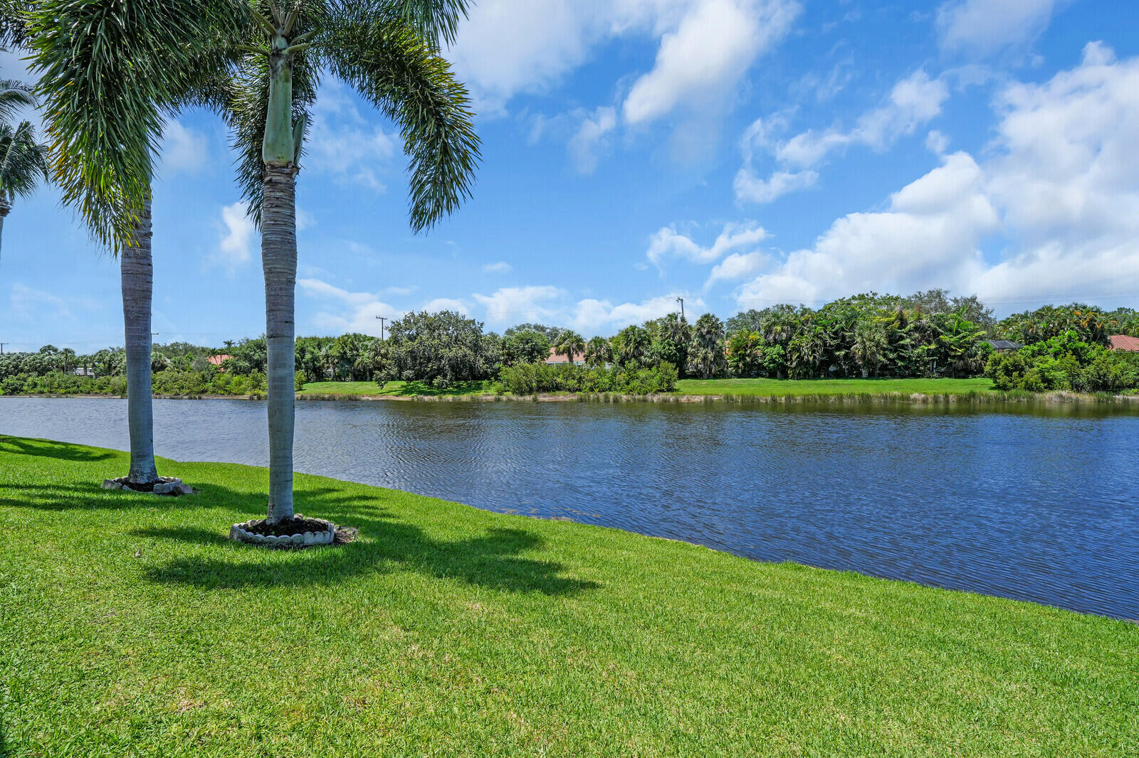 6845 Big Cypress Drive Jupiter, FL 33458 - Photo 4 of 66 42_Image_42_mls