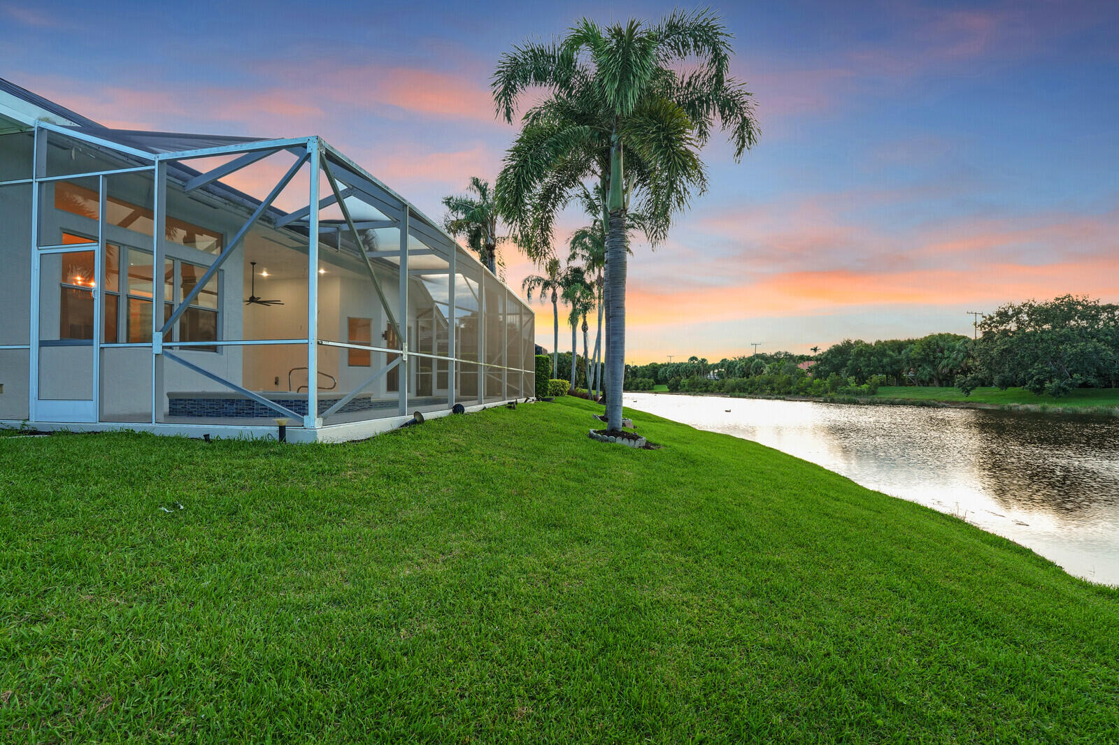 6845 Big Cypress Drive Jupiter, FL 33458 - Photo 51 of 66 64_Twilight_6_mls