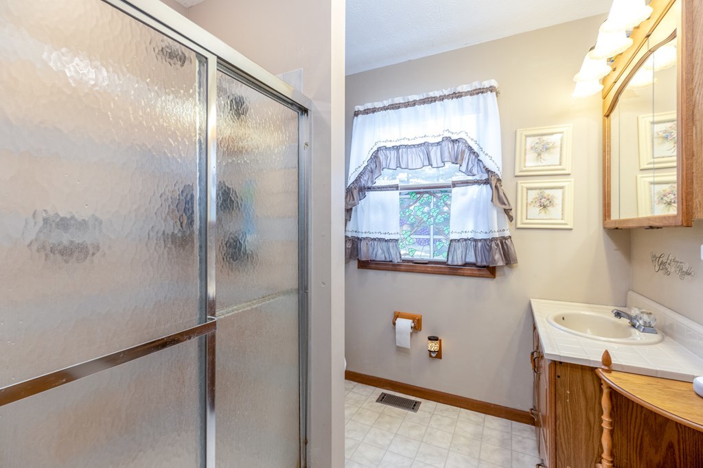 375 North Section Street La Rue, OH 43332 - Photo 18 of 32 Gallery Image 18
