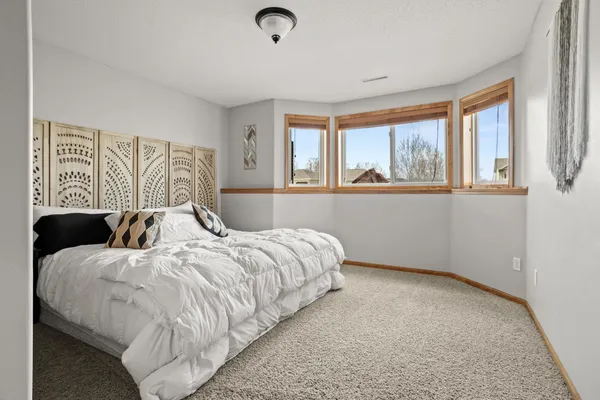 $599,900 | 829 Leonards Way, Argusville, ND 58005
