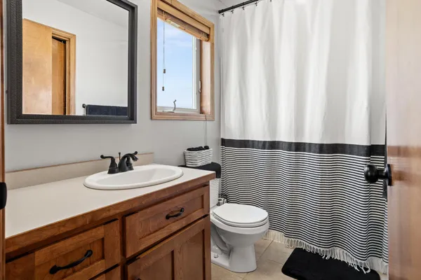 $599,900 | 829 Leonards Way, Argusville, ND 58005