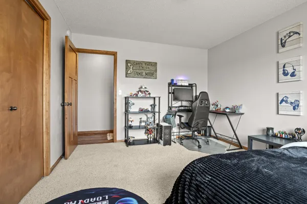 $599,900 | 829 Leonards Way, Argusville, ND 58005