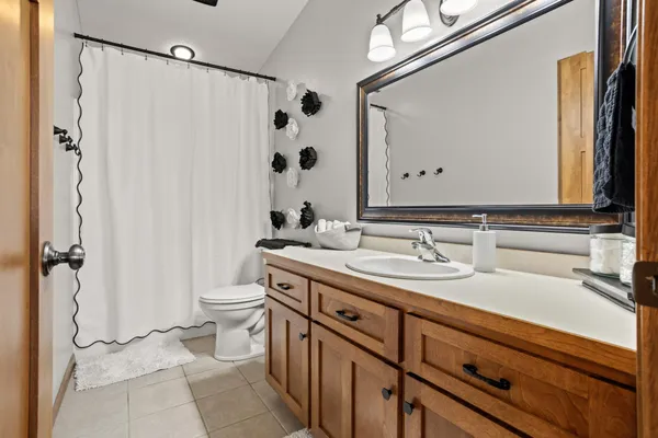 $599,900 | 829 Leonards Way, Argusville, ND 58005