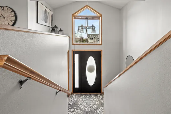 $599,900 | 829 Leonards Way, Argusville, ND 58005