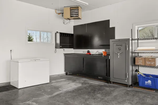 $599,900 | 829 Leonards Way, Argusville, ND 58005