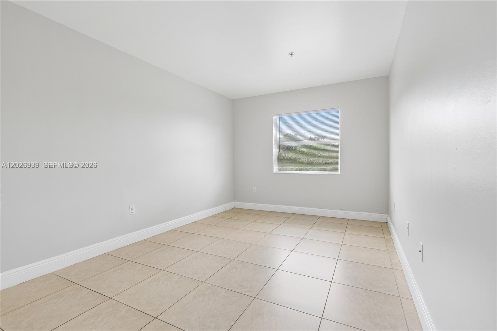 4147 Stirling Road, Unit 504 Dania Beach, FL 33314 - Photo 11 of 18