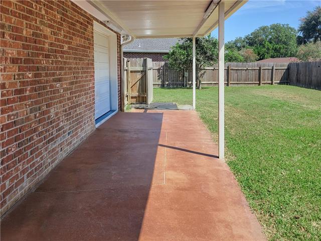 108 Lake Ridge Drive Laplace, LA 70068 - Photo 33 of 38