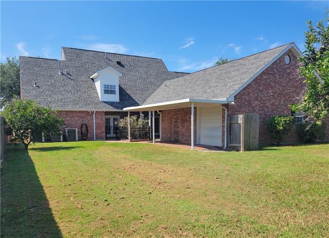 108 Lake Ridge Drive Laplace, LA 70068 - Photo 4 of 38