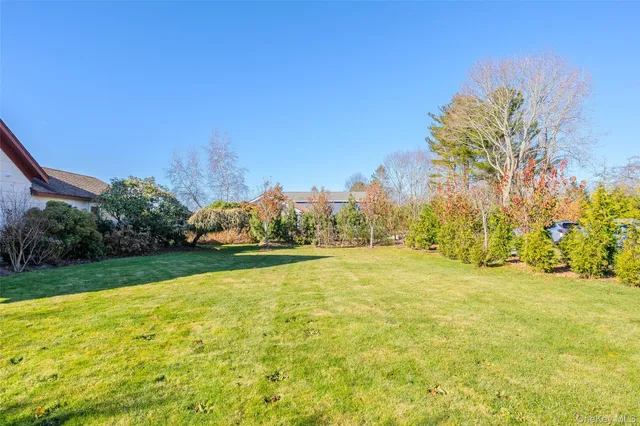 a view of an ocean view