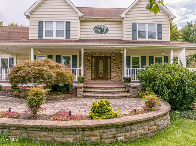 $614,900 | 19328 Stirrup Drive, Abingdon, VA 24211