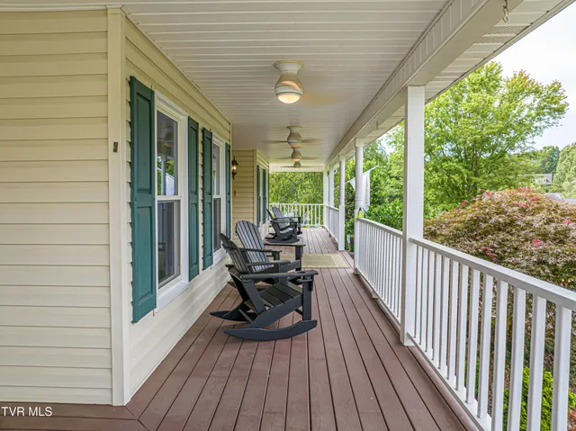 $614,900 | 19328 Stirrup Drive, Abingdon, VA 24211