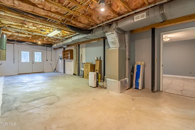 $614,900 | 19328 Stirrup Drive, Abingdon, VA 24211