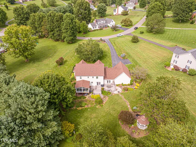 $614,900 | 19328 Stirrup Drive, Abingdon, VA 24211