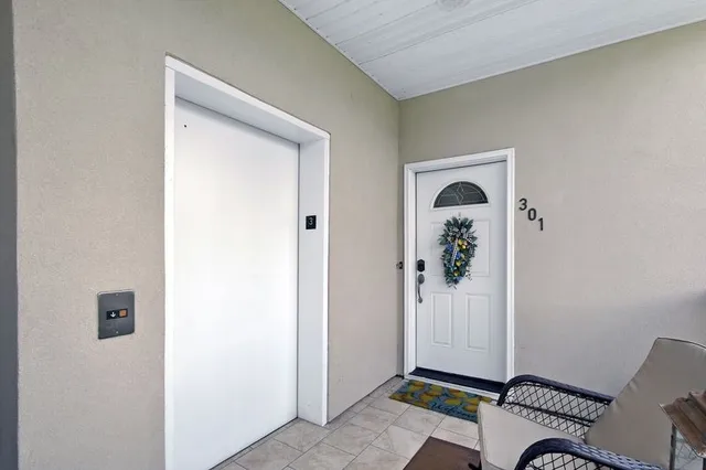 $3,000 | 146 Shady Brook Circle, Unit 301, St. Simons Island, GA 31522